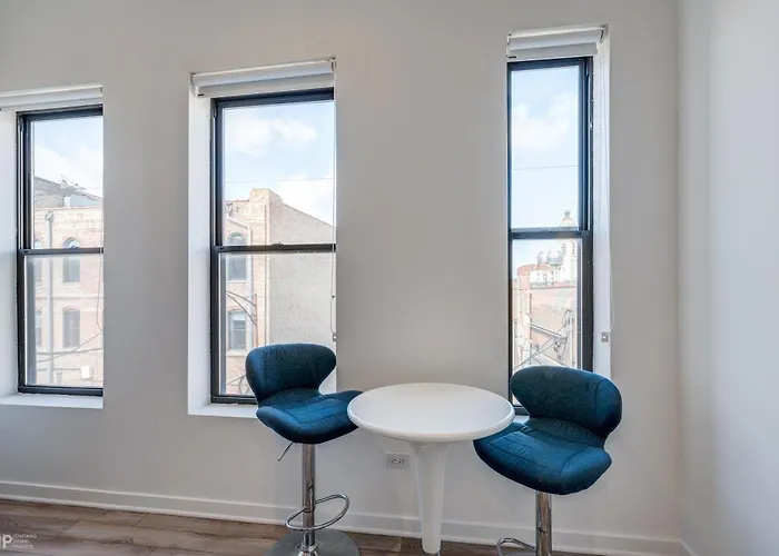 Hotel Third Floor By 747 Lofts Chicago