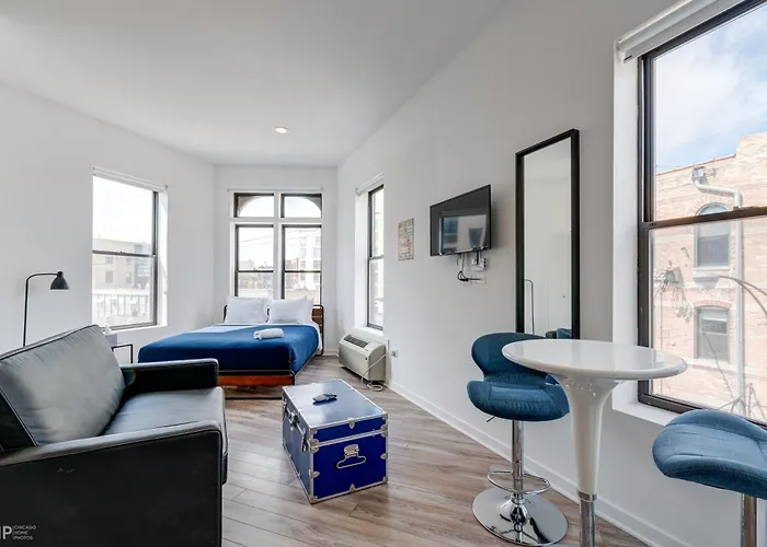 Third Floor By 747 Lofts Hotel *